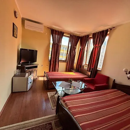 Rai Hotell 3*