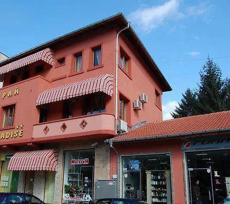 Hotell Rai 3*